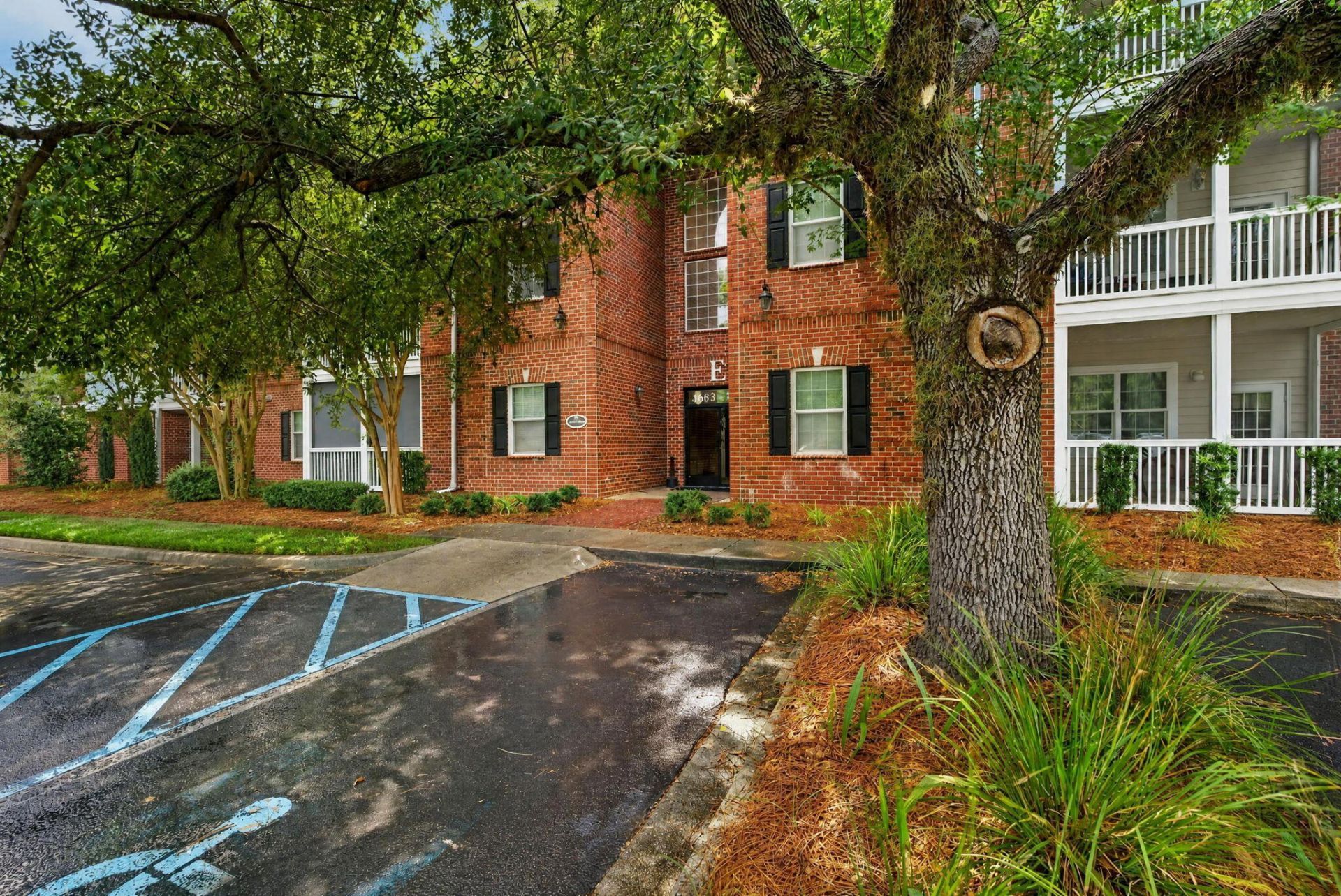 1603 Cambridge Lakes Drive Photo 33
