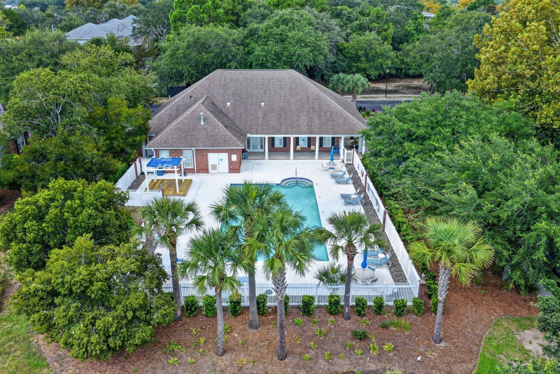 1603 Cambridge Lakes Drive Photo 37