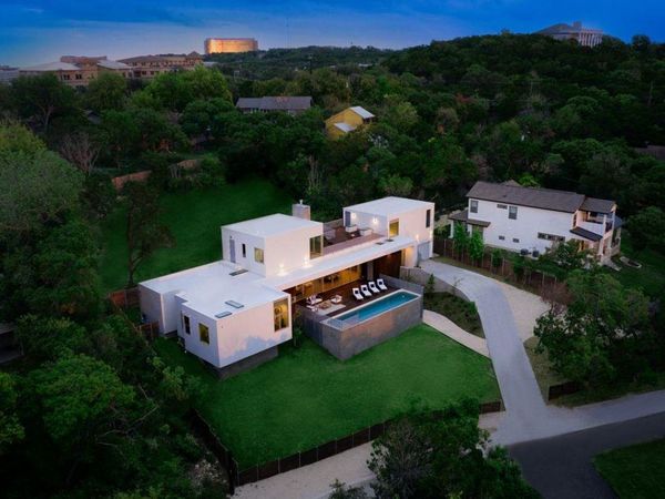 7120 Clifton LN, Austin, TX 78746