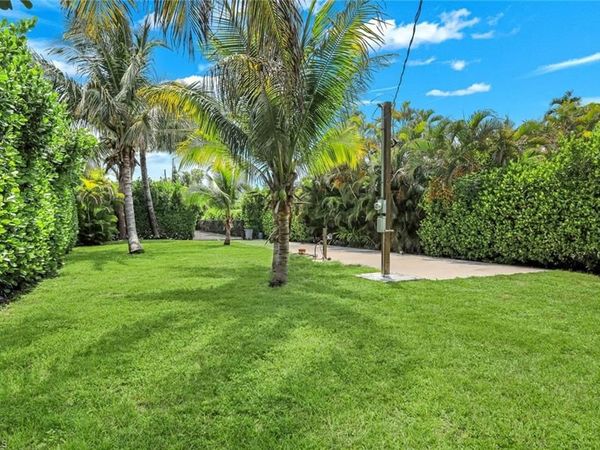 4472 Little Hickory RD , BONITA SPRINGS, FL 34134