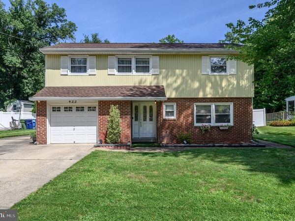422 KING GEORGE ROAD , CHERRY HILL, NJ 08034