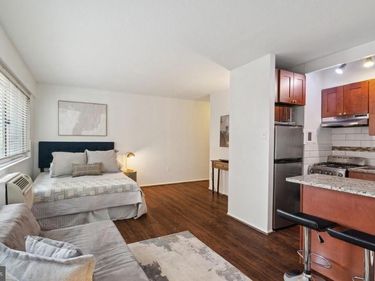 2101 CHESTNUT STREET , Unit 901, PHILADELPHIA, PA 19103