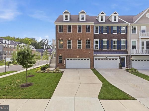 10851 FOXTROT CIRCLE, UPPER MARLBORO, MD 20772