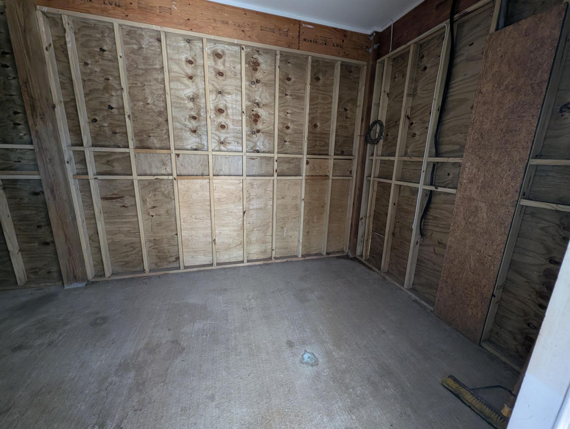 208 Vista Dr. Photo 29