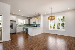 208 Vista Dr.  photo 4
