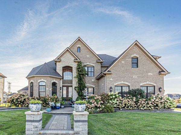 4503 Sassafras Lane , Naperville, IL 60564