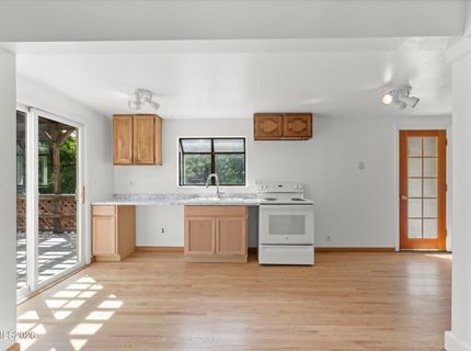 454 Glenmanor Drive, Reno, NV 89509 Photo