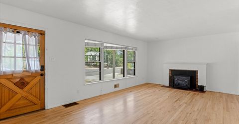454 Glenmanor Drive, Reno, NV 89509 Photo