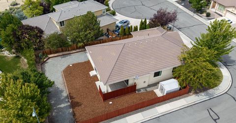 7439 Minkler Court, Sparks, NV 89436 Photo
