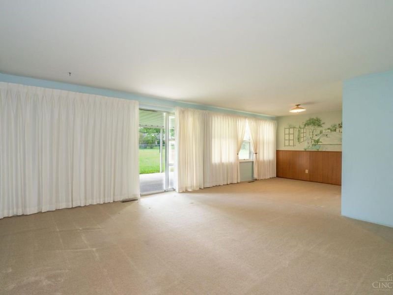 231 Prague Court, Centerville, OH 45458 Photo 4
