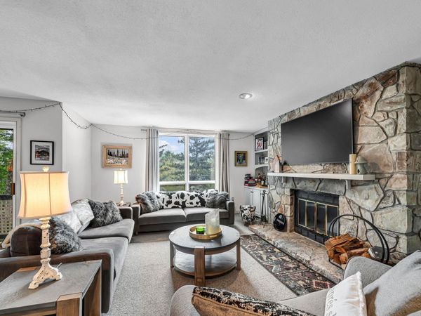 1G Northbrook Village Way, Unit D23, Dover, VT 05356
