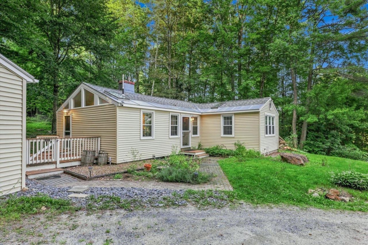 48 Cross Road Sullivan, NH 03457