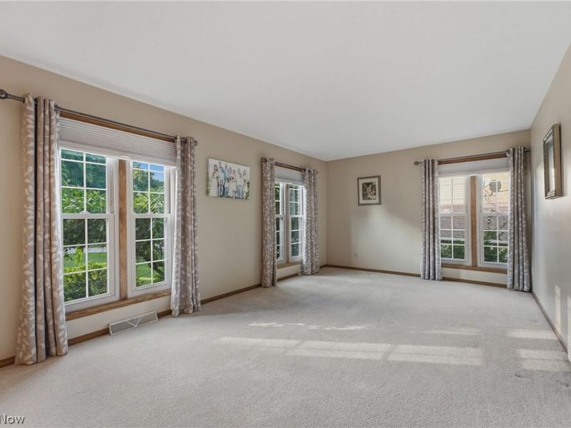 6224 Sandy Ridge Circle NW, North Canton, OH 44720 Photo 12