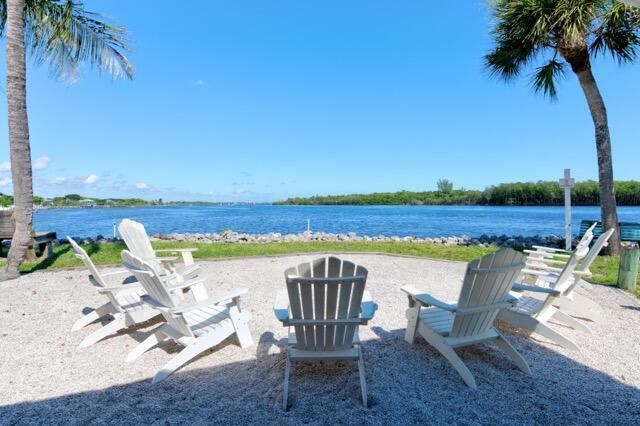 5125 SE Matousek Street, Stuart, FL 34997 Photo