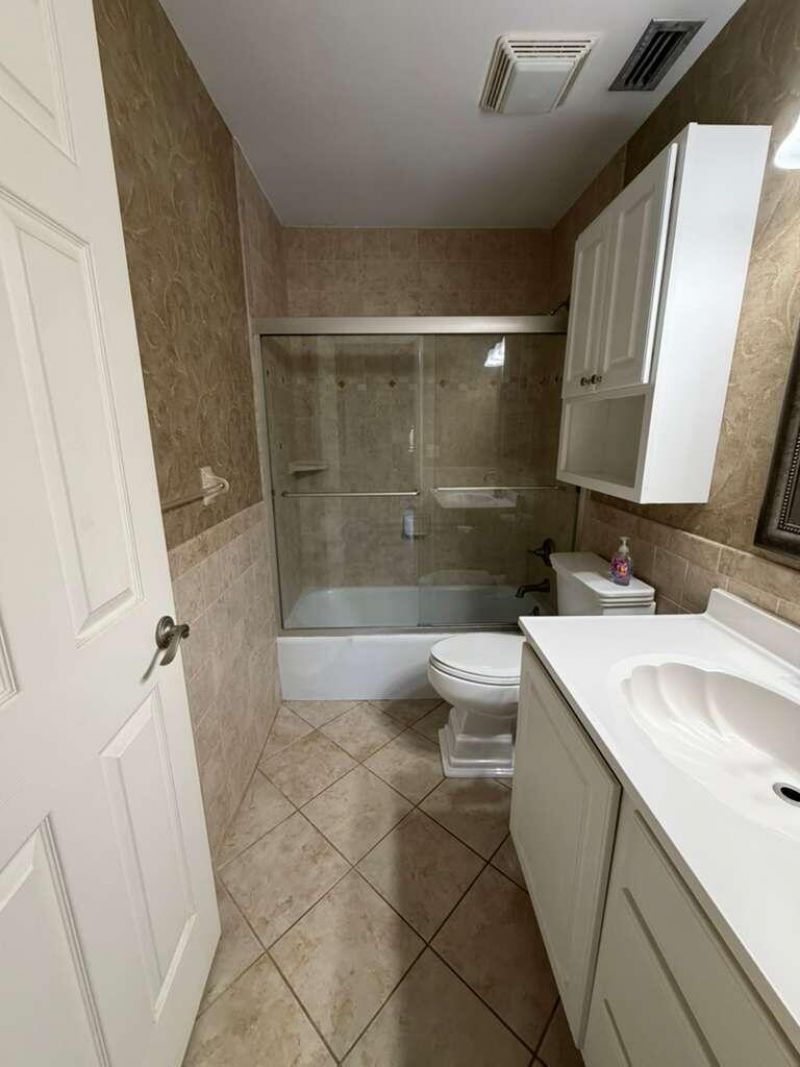2050 Oleander Boulevard, Unit 2-202, Fort Pierce, FL 34950 Photo