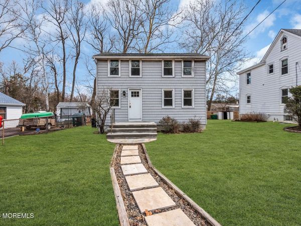 6 Sadie Lane, New Egypt, NJ 08533