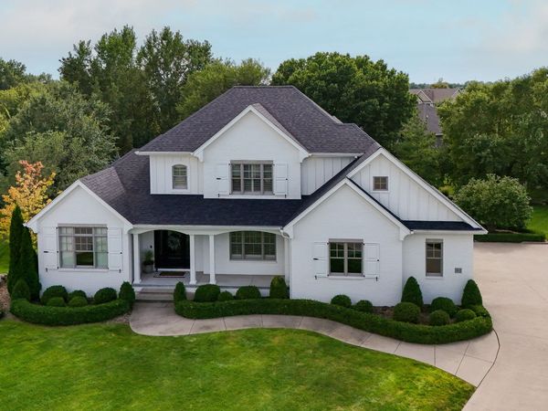 3102 162nd Street, Urbandale, IA 50323