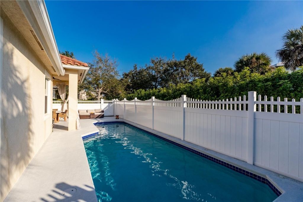 4247 Diamond Square, Vero Beach, FL 32967 Photo