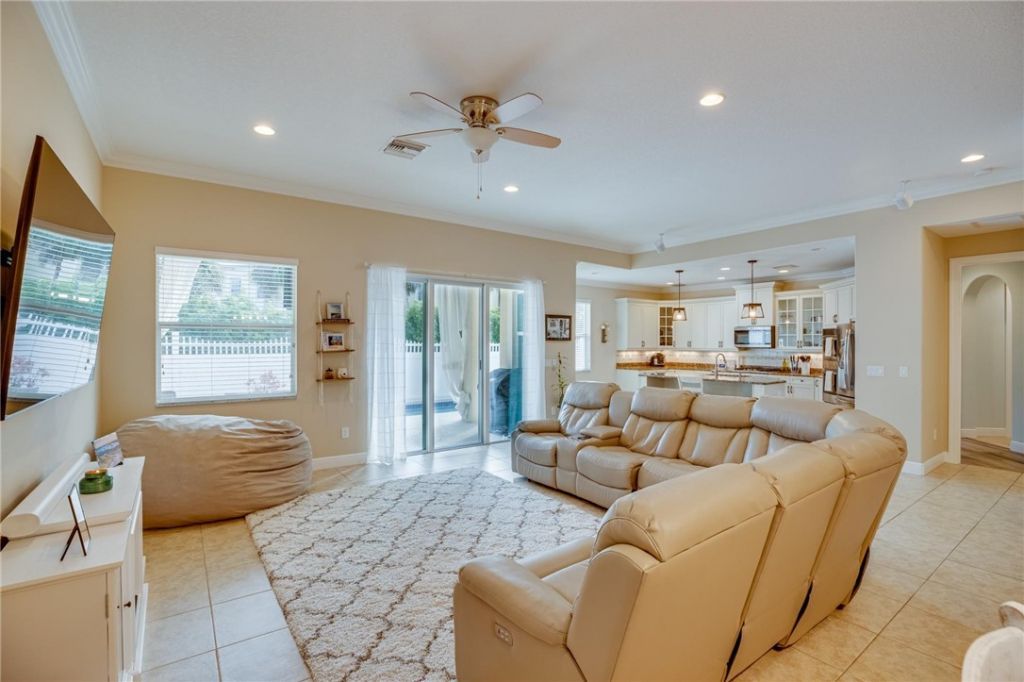 4247 Diamond Square, Vero Beach, FL 32967 Photo