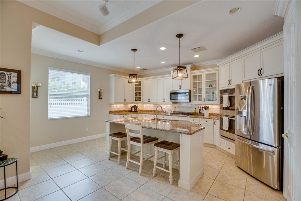 4247 Diamond Square, Vero Beach, FL 32967 Photo
