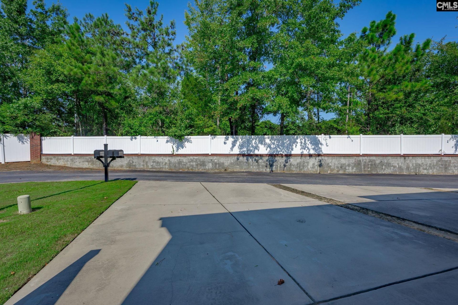 853 Forest Park Road  Photo 38