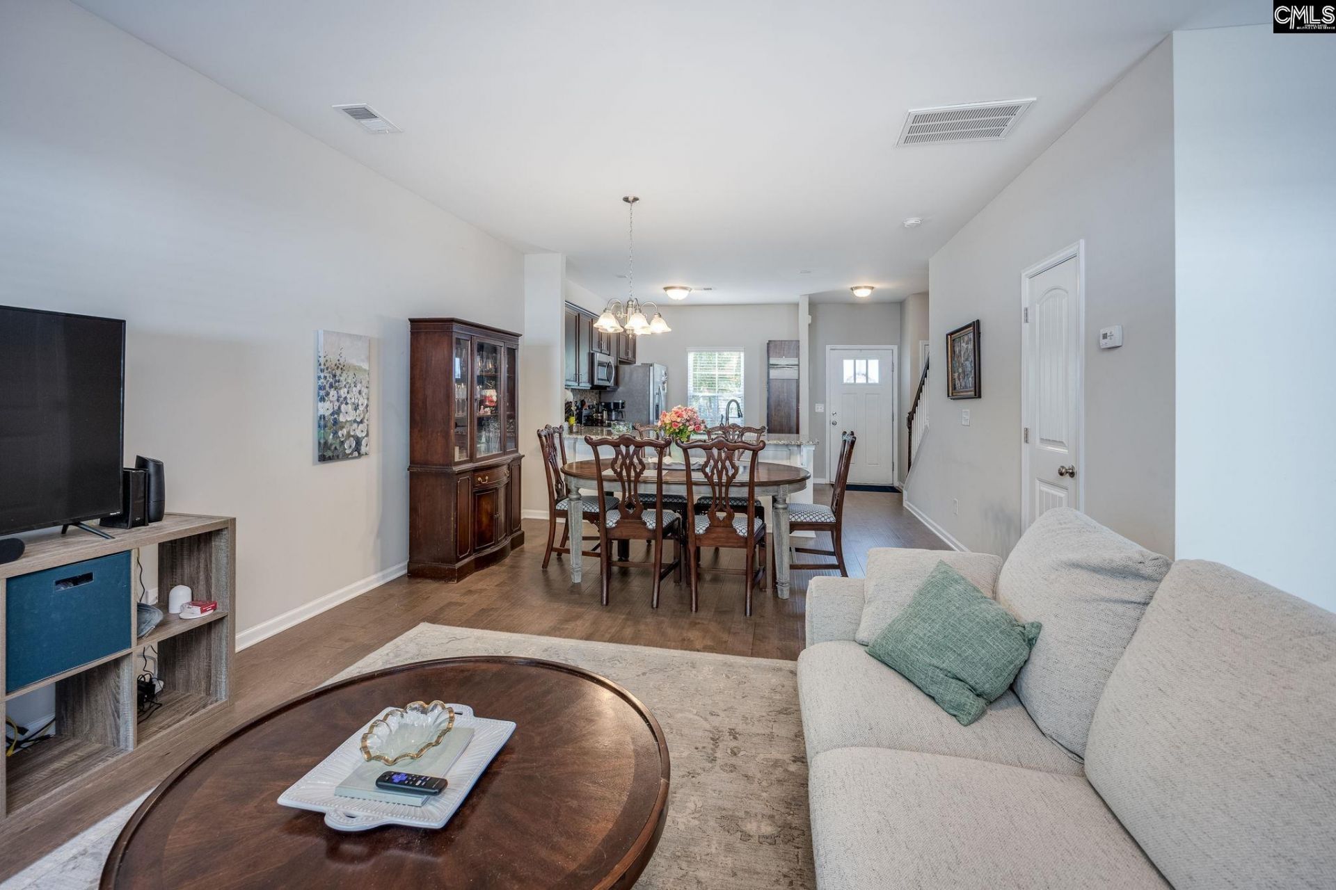 853 Forest Park Road  Photo 8