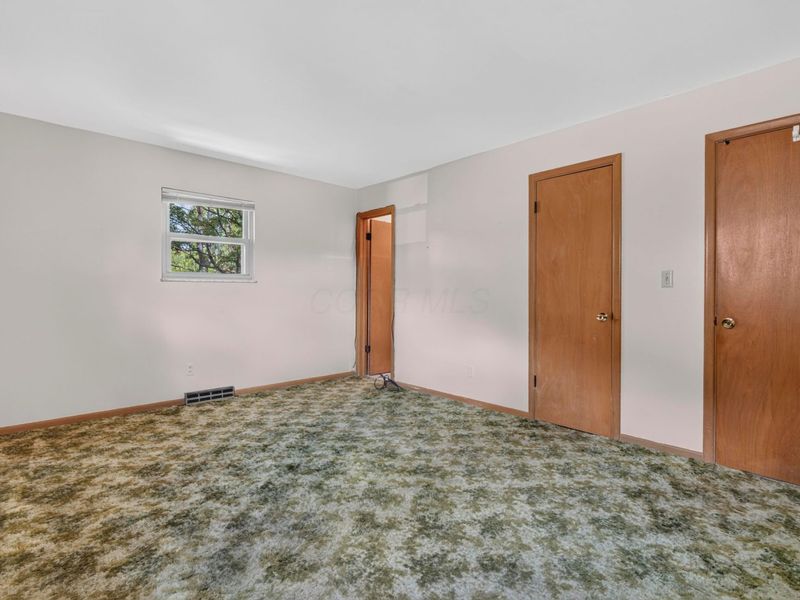 5297 Sandalwood Court, Columbus, OH 43229 Photo 27