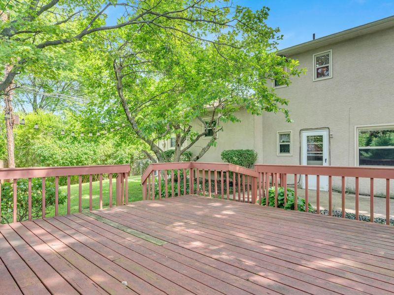 5297 Sandalwood Court, Columbus, OH 43229 Photo 6