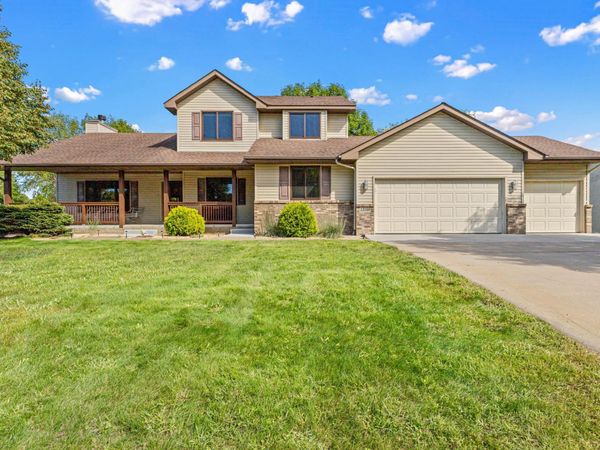 13160 Aspen Drive, Rogers, MN 55374