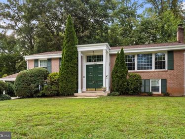 9120 KRISTIN LANE, FAIRFAX, VA 22032