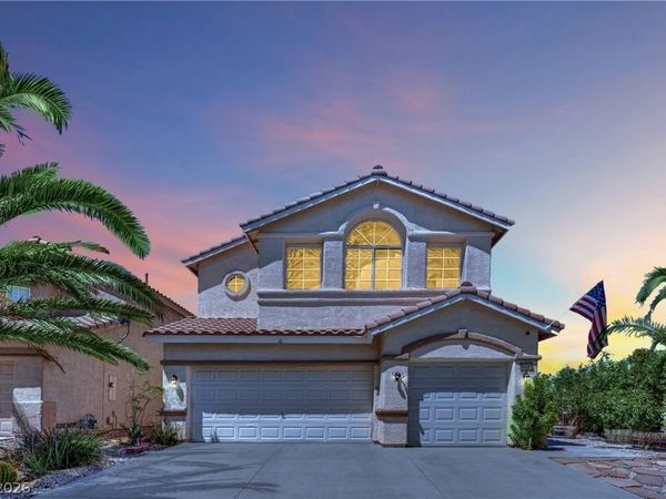 9087 Lava Bluff Court , Las Vegas, NV 89123