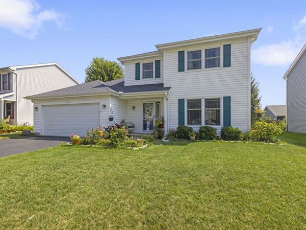 1525 Candlewood Drive, Crystal Lake, IL 60014