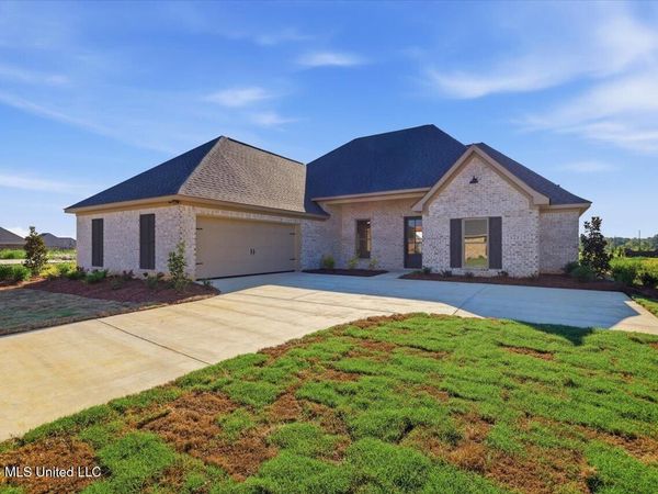 139 Palace Crossing, Flowood, MS 39232