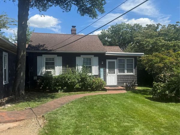 65 Lenox, Lynbrook, NY 11563