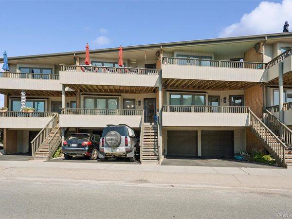 94 Pacific Boulevard, Long Beach, NY 11561