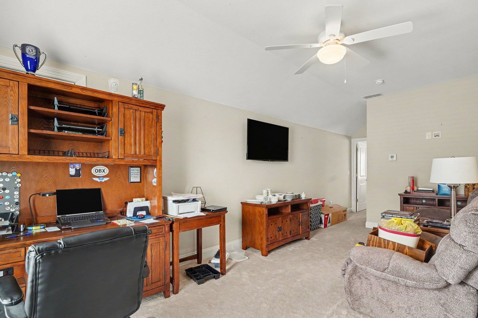 768 Devon Estate Ave. Photo 17