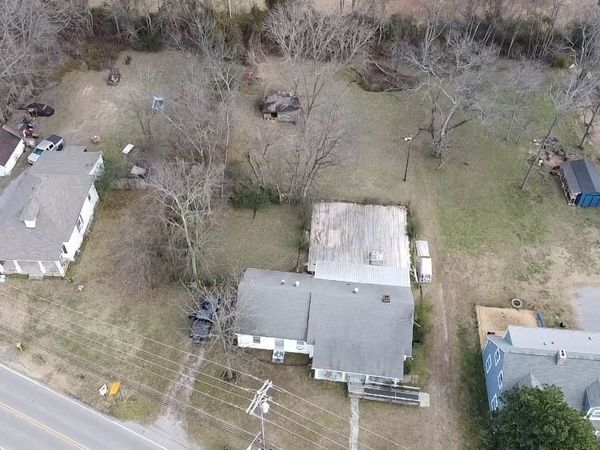 743 Hartsville Pike , Lebanon, TN 37087