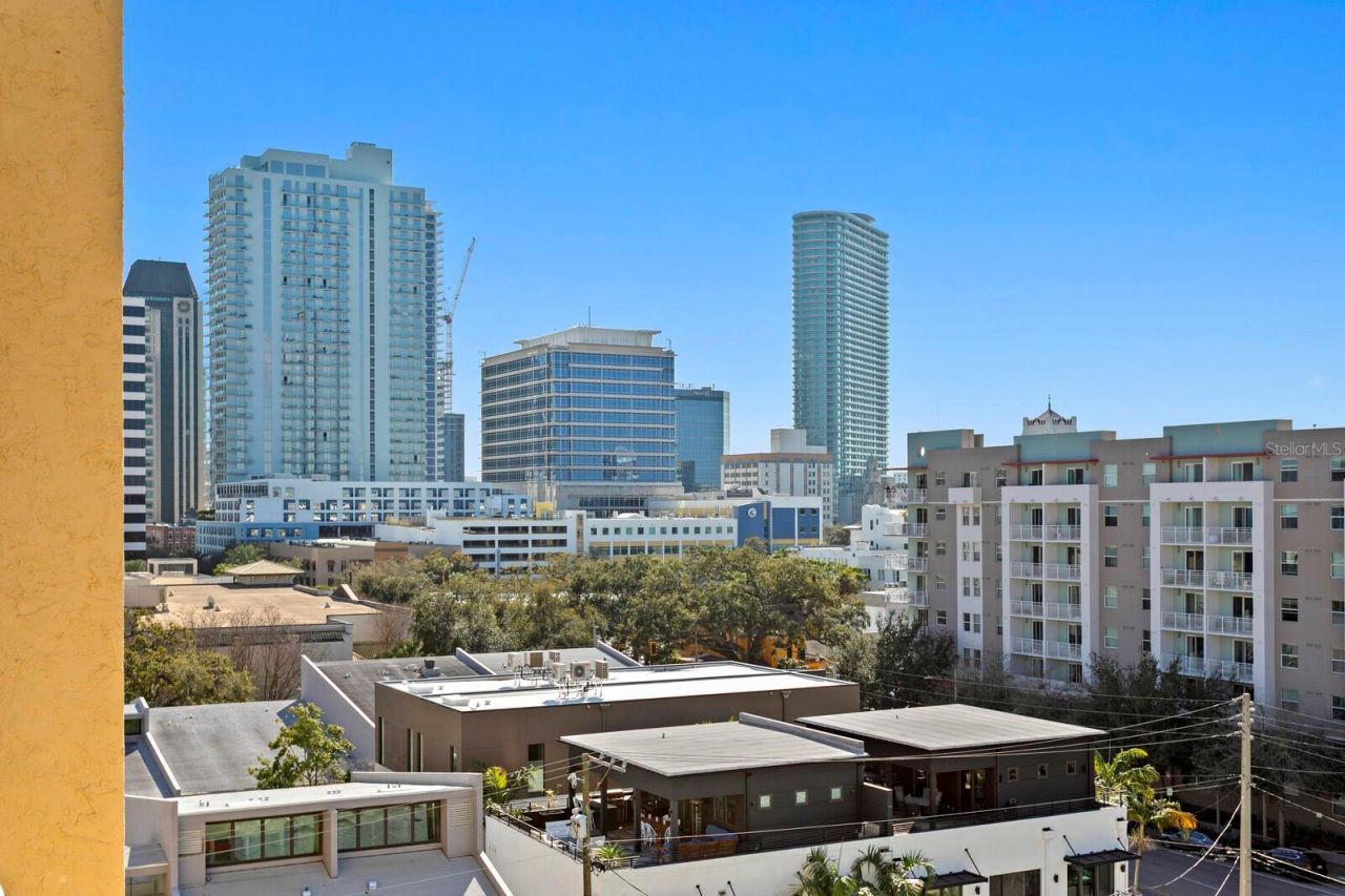130 4th Avenue N, Unit 107, Saint Petersburg, FL 33701 Photo