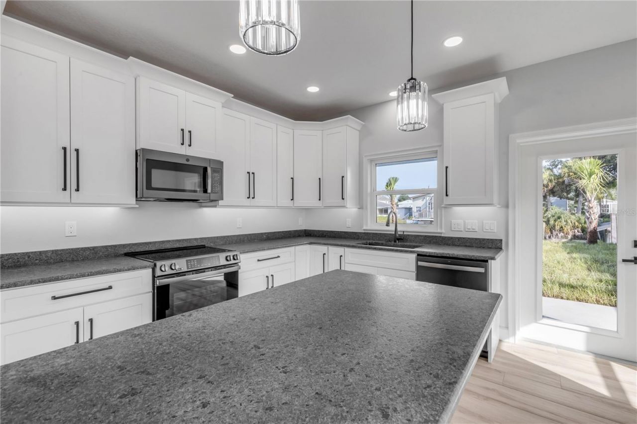 128 Indian Creek Road , Oak Hill, FL 32759 Photo