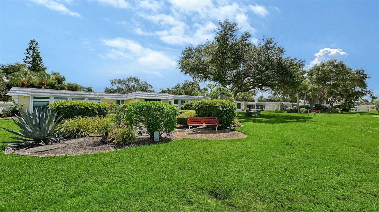 5911 Tidewood Avenue, Unit 3, Sarasota, FL 34231 Photo