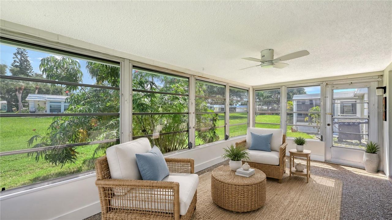 5911 Tidewood Avenue, Unit 3, Sarasota, FL 34231 Photo