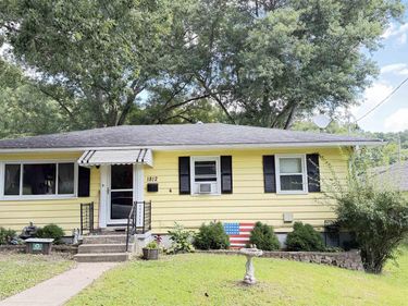 1812 Pearlman Avenue, Clarksburg, WV 26301