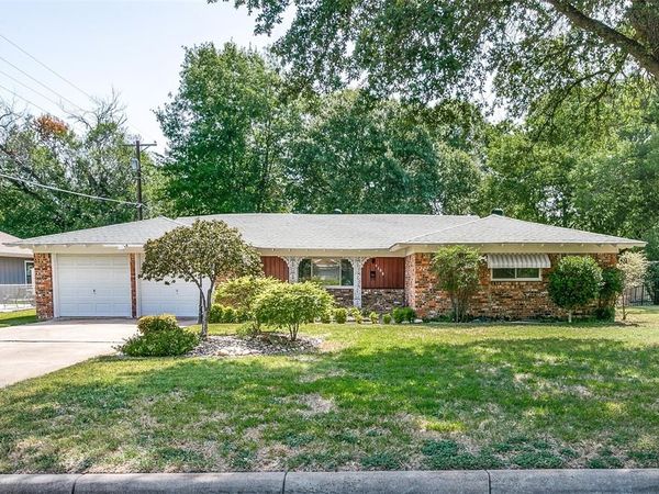 4708 Cummings Drive , North Richland Hills, TX 76180