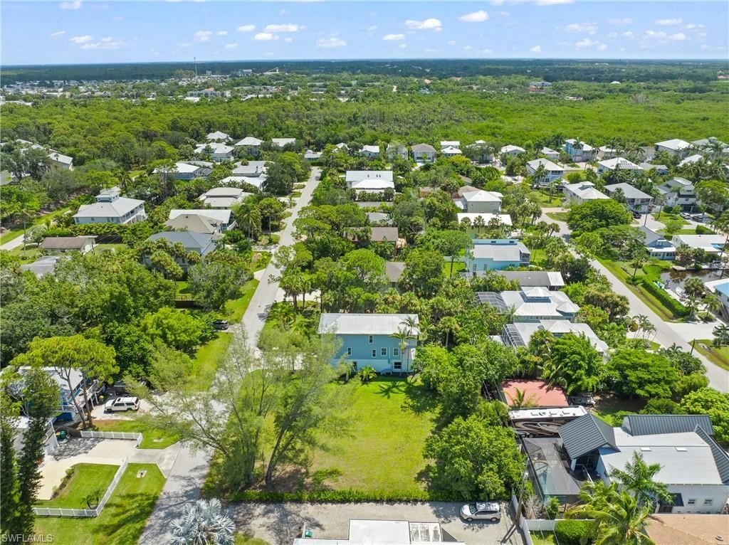 734 Park Ave, Naples, FL 34110 Photo