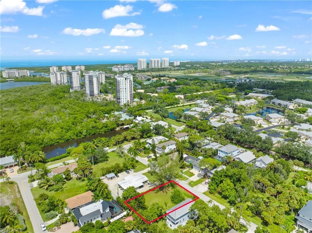 734 Park Ave, Naples, FL 34110 Photo