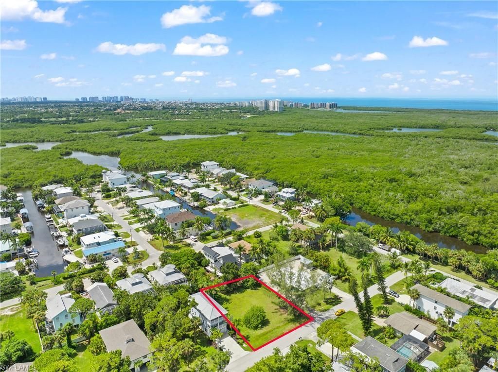 734 Park Ave, Naples, FL 34110 Photo