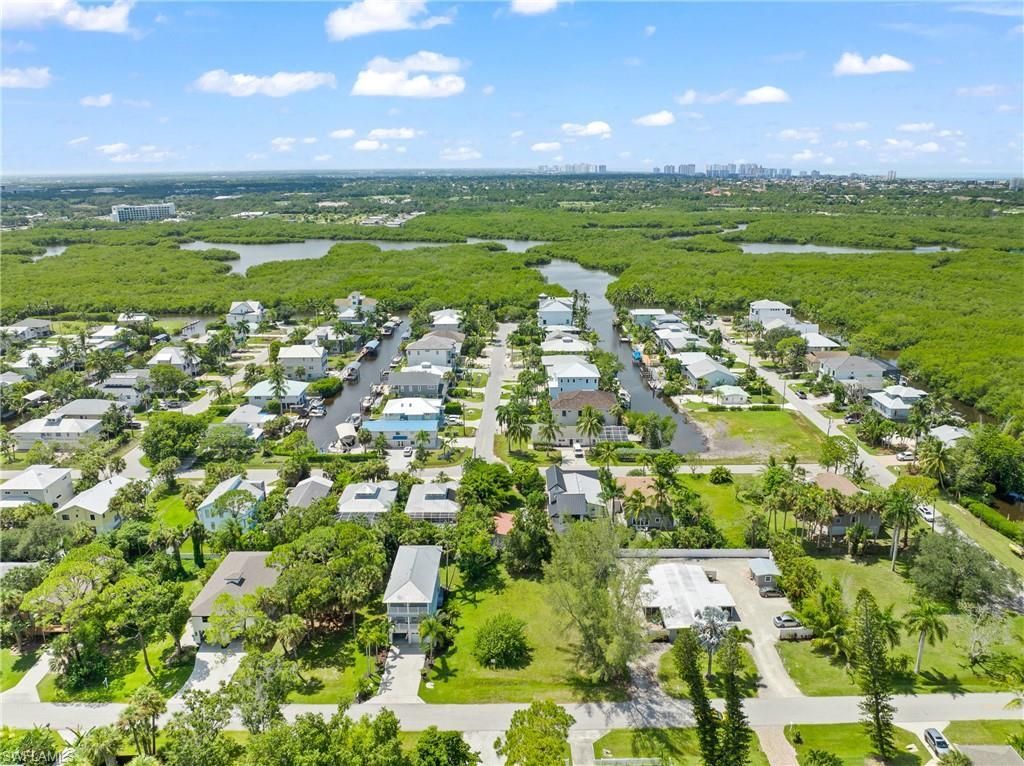734 Park Ave, Naples, FL 34110 Photo