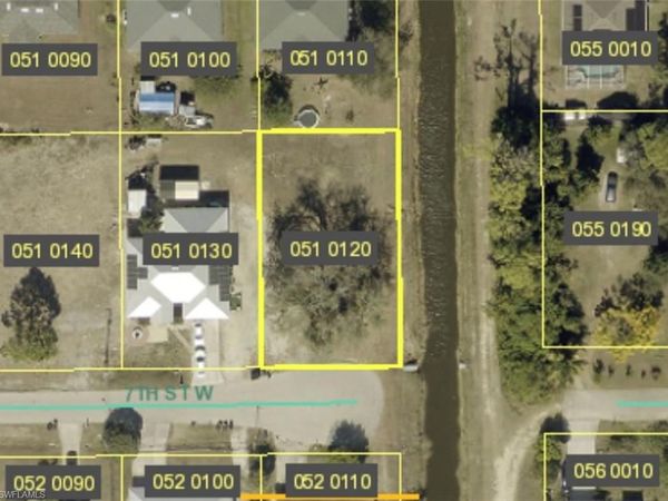 2800 7th ST W, LEHIGH ACRES, FL 33971