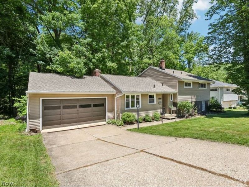 1593 Kingsley Avenue, Akron, OH 44313 Photo 2