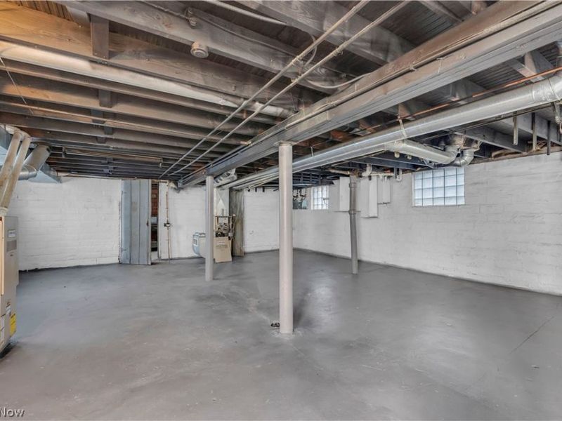 12812 Parkhill Avenue, Unit 2/UP, Cleveland, OH 44120 Photo 21